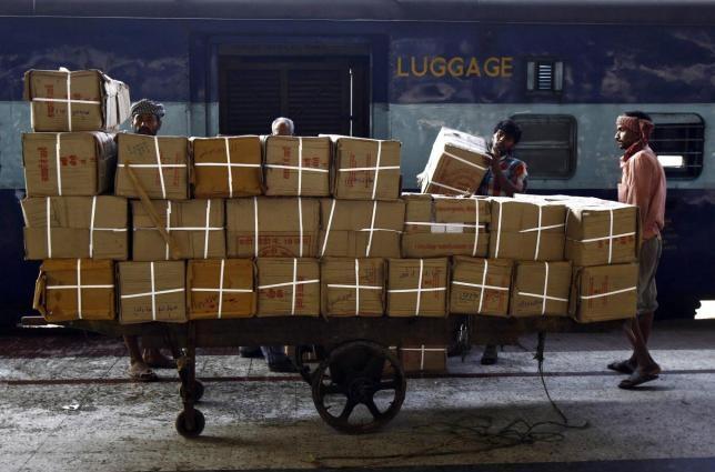 urgent railway parcel services in delhi, urgent railway Parcel services in Mumbai, urgent railway parcel services in kolkata, , urgent railway parcel services in bangalore, urgent railway parcel services in hyderabad, guwahati train parcel services